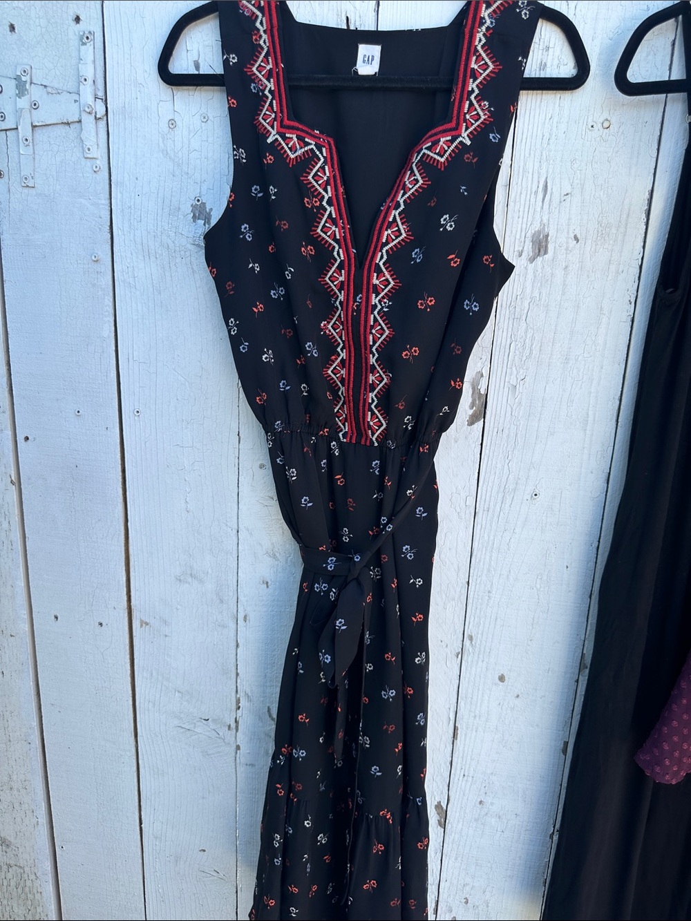 GAP Black Sleeveless Embroidered V-Neck Maxi Dress with Red and Cream Detail